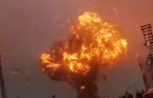 云南一煉油廠發(fā)生爆炸事故